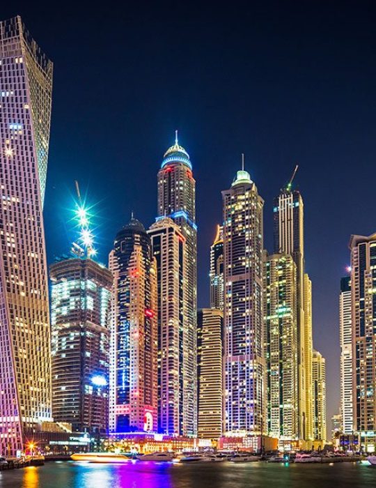 Dubai-Marina_528311053